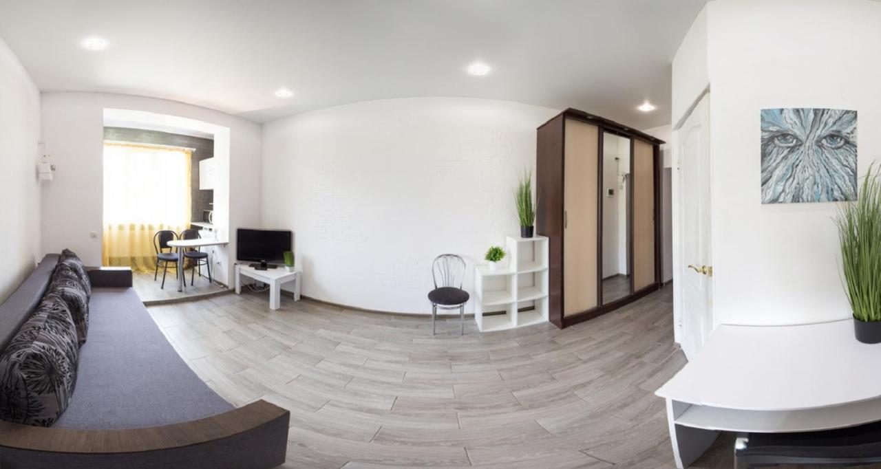 Well Located Studio - Yaroslavska Str. 21 Διαμέρισμα Κχαρκίβ Εξωτερικό φωτογραφία